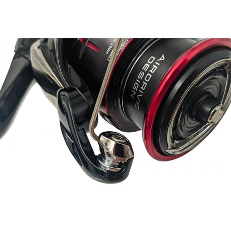 Reels 23 Daiwa Fuego LT